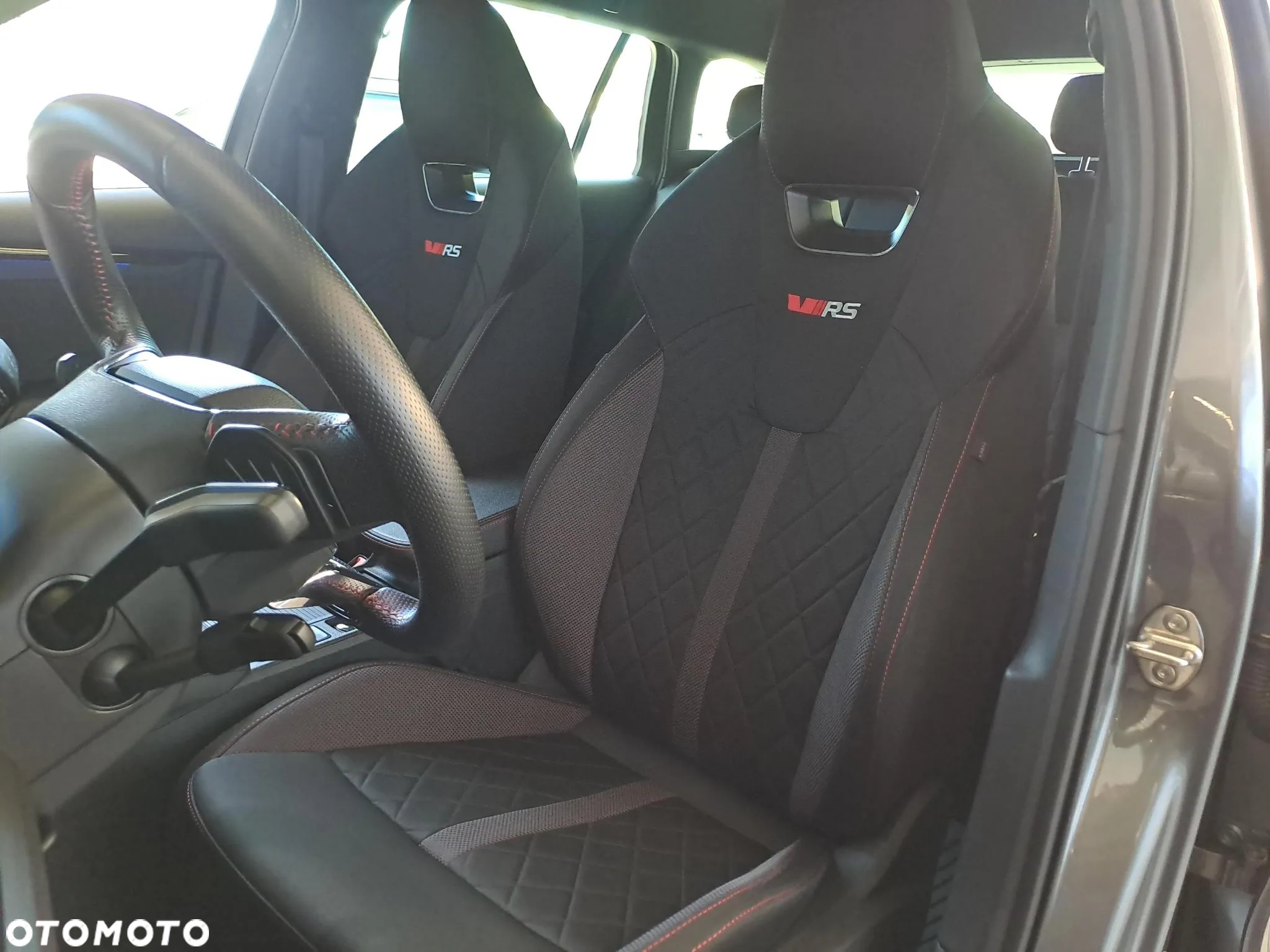 Skoda Octavia 2.0 TSI RS DSG - 21