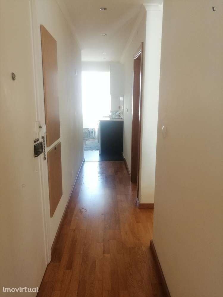 Quarto - localizado em Sete Rios Lisbon - Grande imagem: 5/5