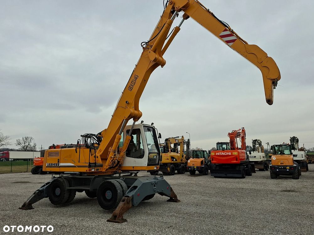 Liebherr A904 Koparka Przeładunkowa - 9
