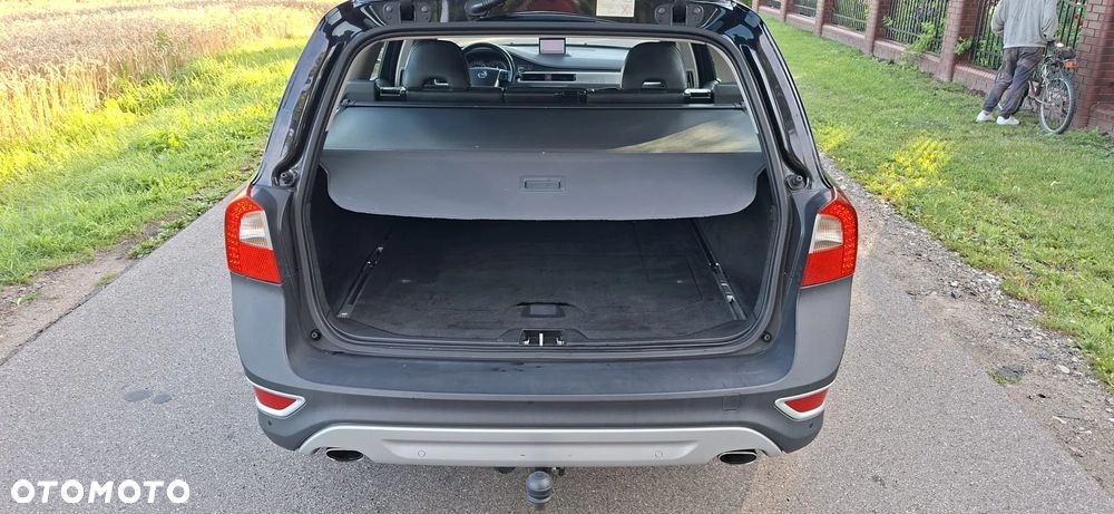 Volvo XC 70 2.4D AWD Kinetic - 31