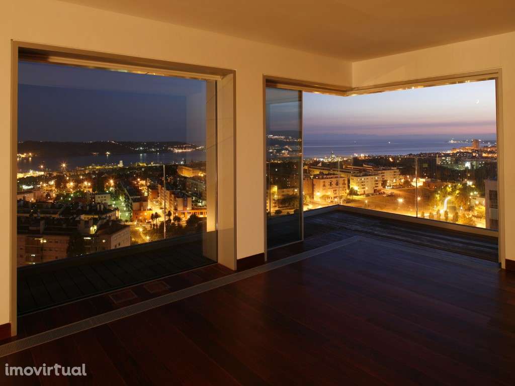 Apartamento de luxo, 4 quartos, vista rio e cidade, Restelo - Grande imagem: 2/19