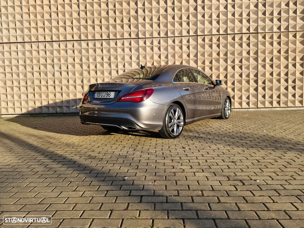 Mercedes-Benz CLA 220 CDI 7G-DCT Urban - 20