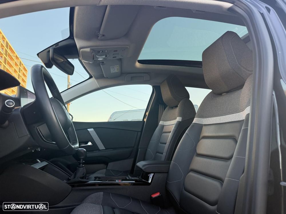 Citroën C4 1.2 PureTech Shine - 22