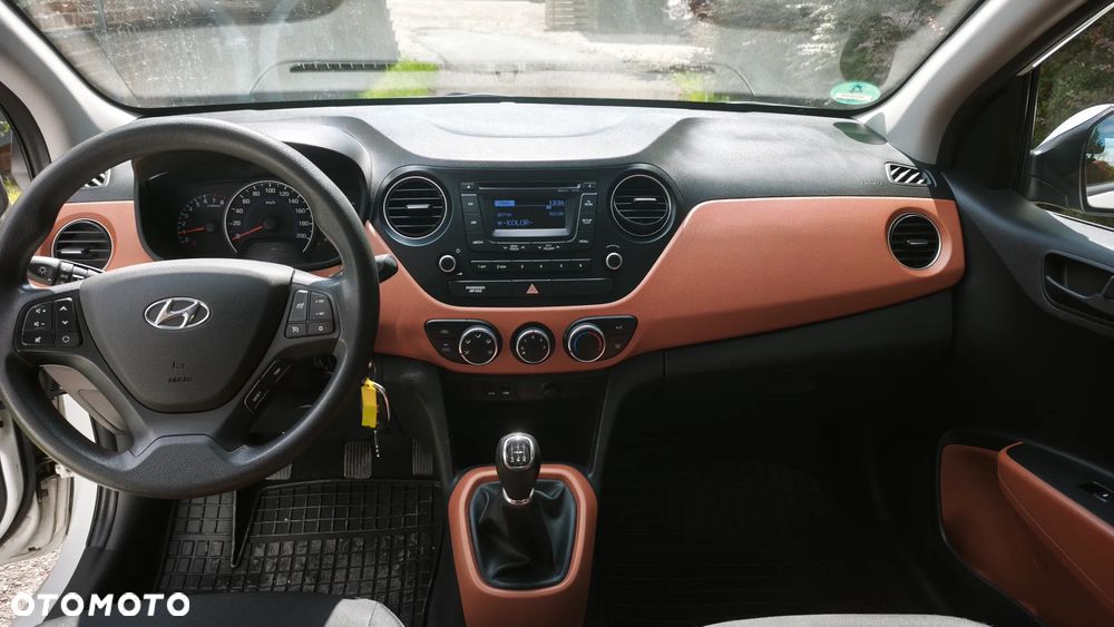 Hyundai i10 1.1 Comfort - 12