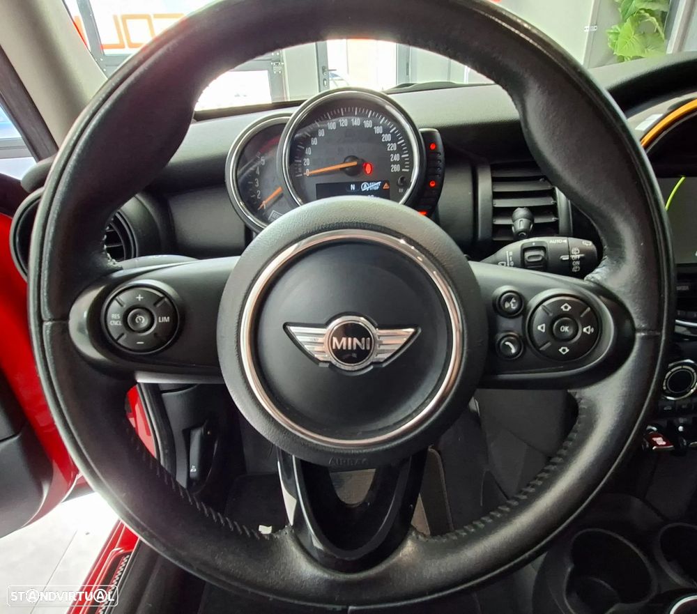 MINI 5 Portas Cooper D - 10