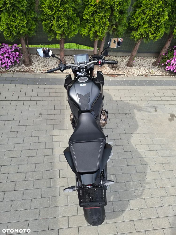 Honda CB - 20