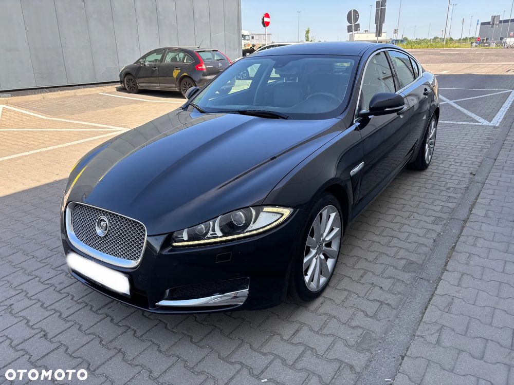 Jaguar XF 2.2 D Luxury - 1