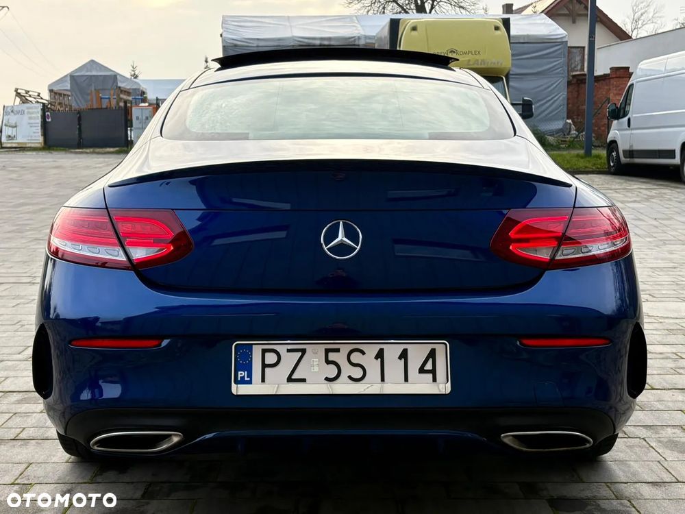 Mercedes-Benz Klasa C 300 7G-TRONIC - 6