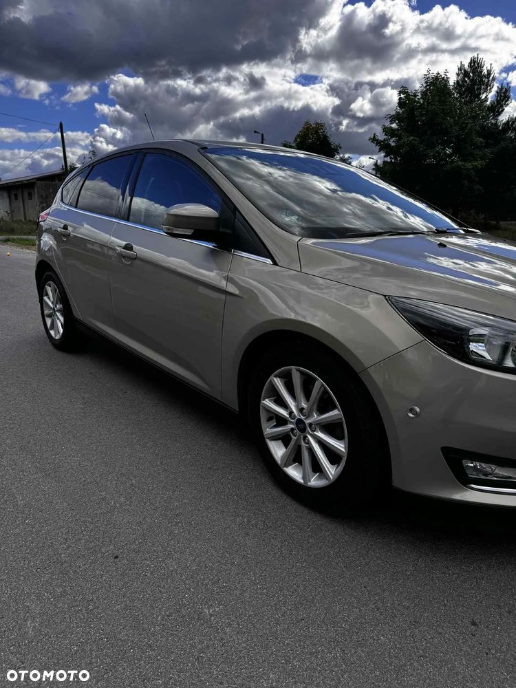 Ford Focus 1.0 EcoBoost Active - 15