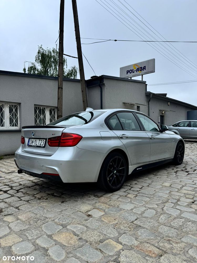 BMW Seria 3 316d Sport Line - 7