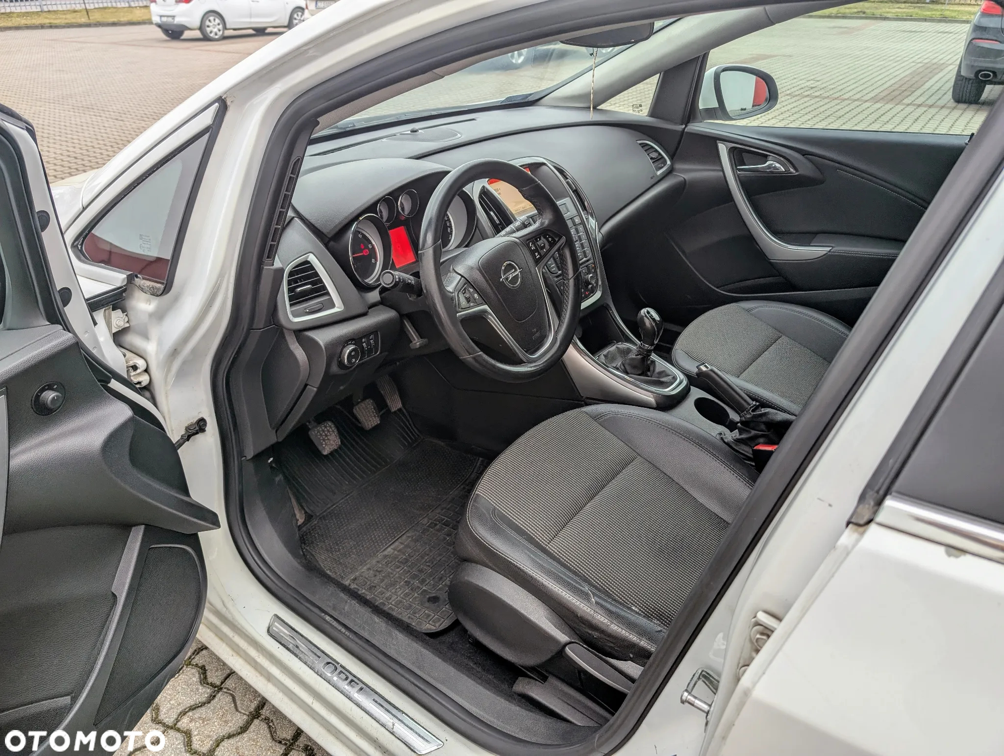 Opel Astra IV 1.7 CDTI Cosmo - 5