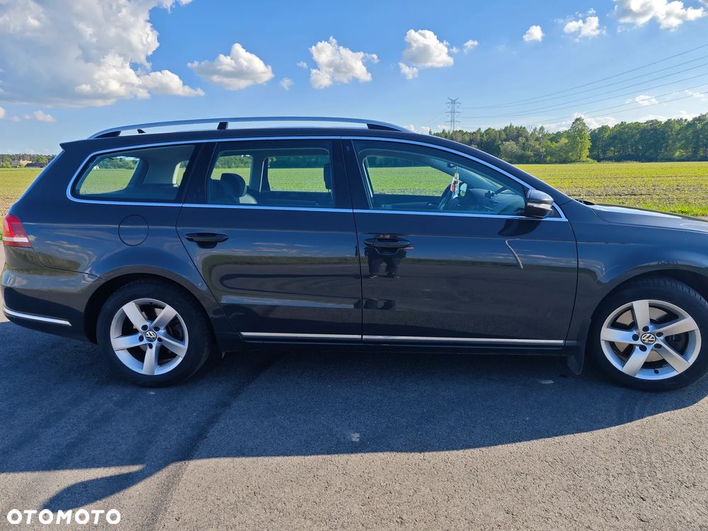 Volkswagen Passat 1.6 TDI BlueMotion Technology Comfortline - 13