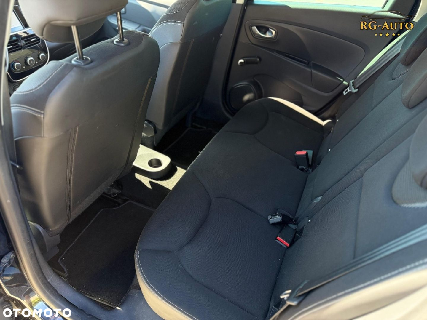 Renault Clio - 28