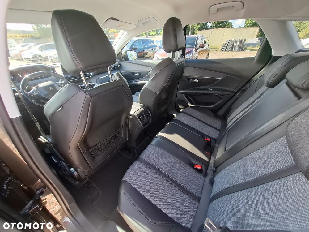 Peugeot 3008 PureTech 130 Stop & Start GPF Active - 10
