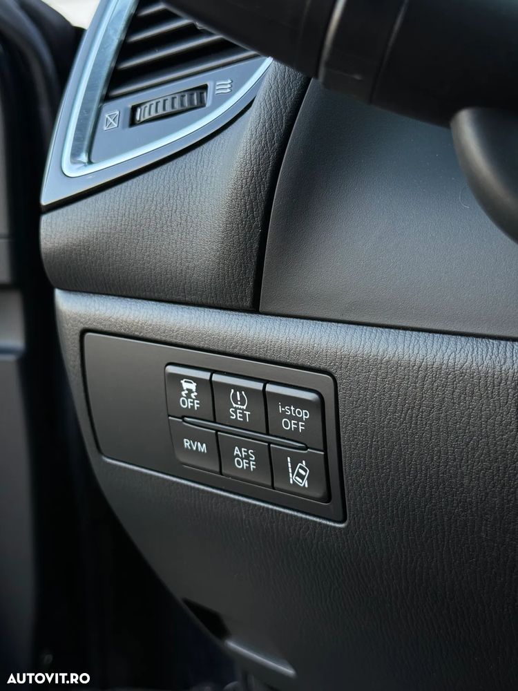 Mazda 3 G120 Revolution Top - 26