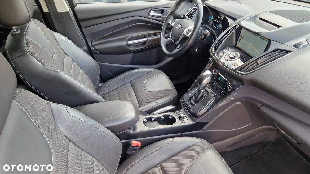 Ford Kuga 2.0 TDCi 4x4 Titanium - 11