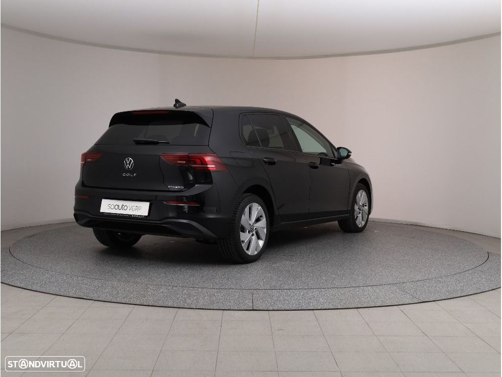 VW Golf 1.5 TSI e-Hybrid Life DSG - 7
