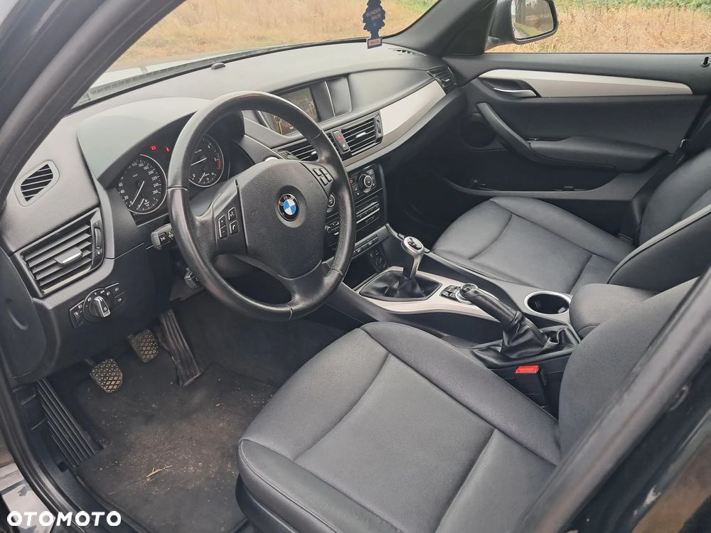 BMW X1 sDrive16d xLine - 15