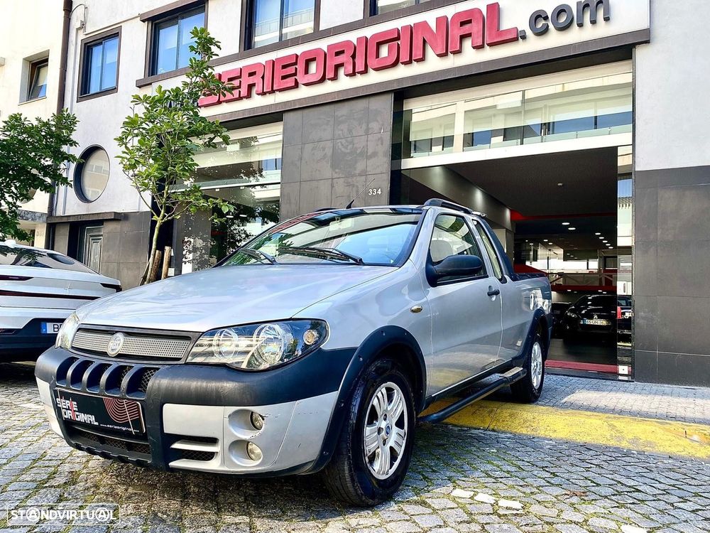 Usado Fiat Strada 1.3 M-Jet Longa 2006 - 6 000 EUR, 243 000 km ...