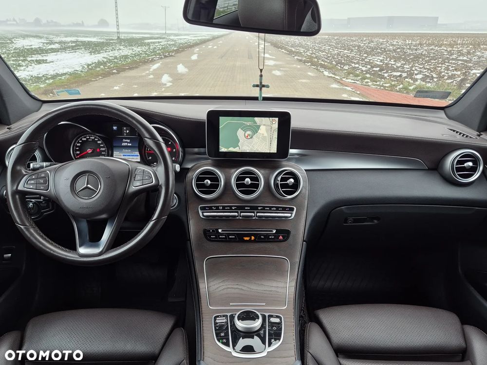 Mercedes-Benz GLC - 34