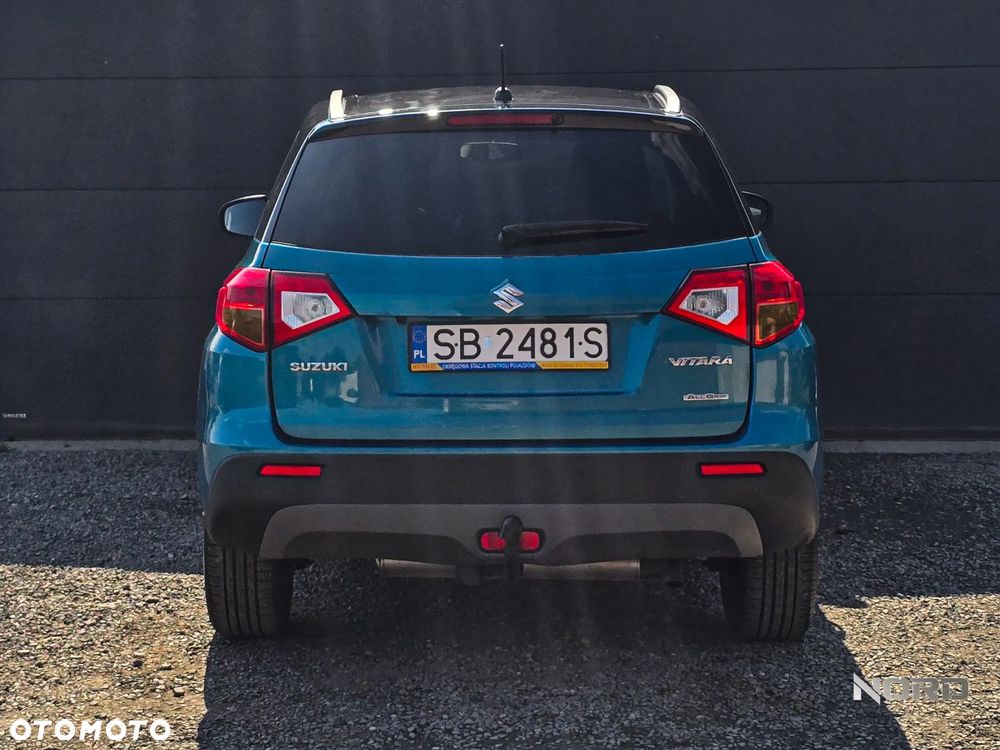 Suzuki Vitara 1.6 Comfort 4WD - 7