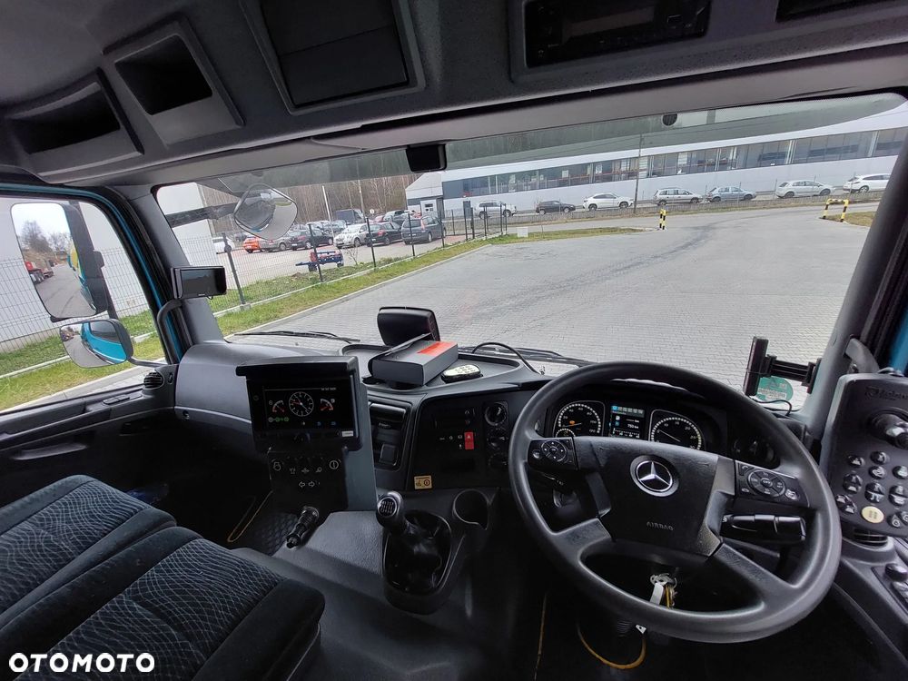 Mercedes-Benz Atego - 11