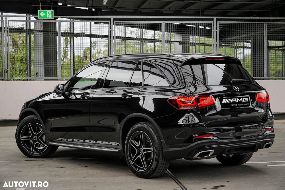 Mercedes-Benz GLC 220 d 4Matic 9G-TRONIC AMG Line Plus - 11