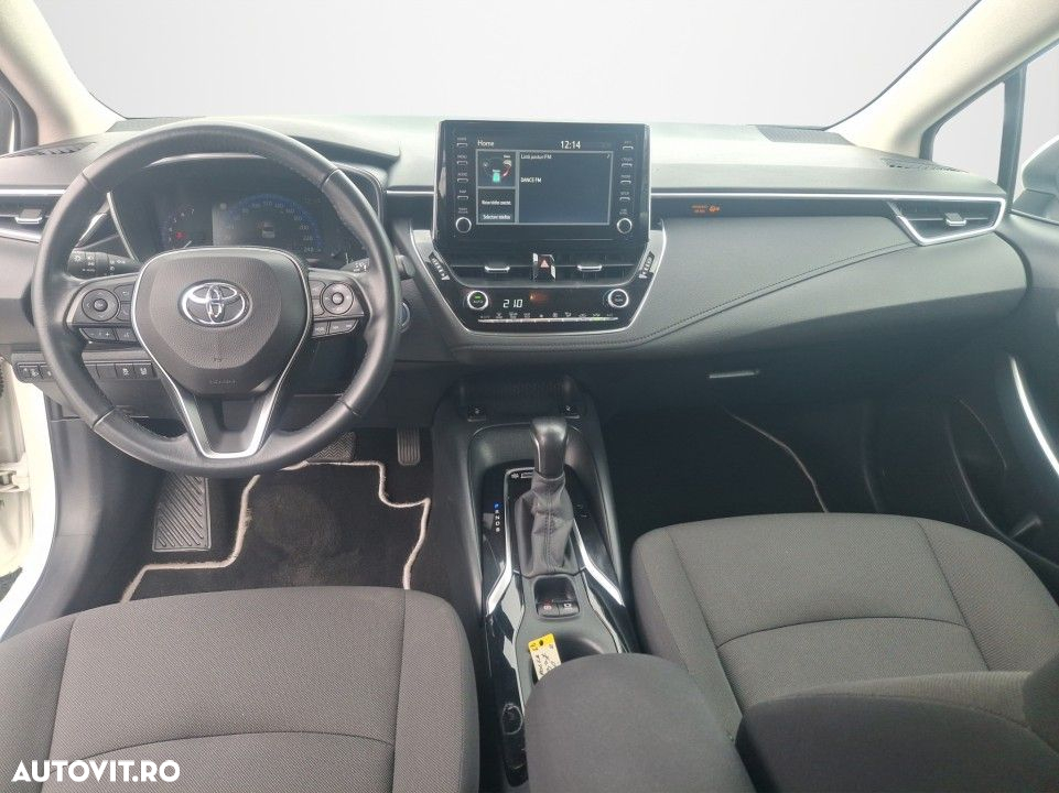 Toyota Corolla - 14