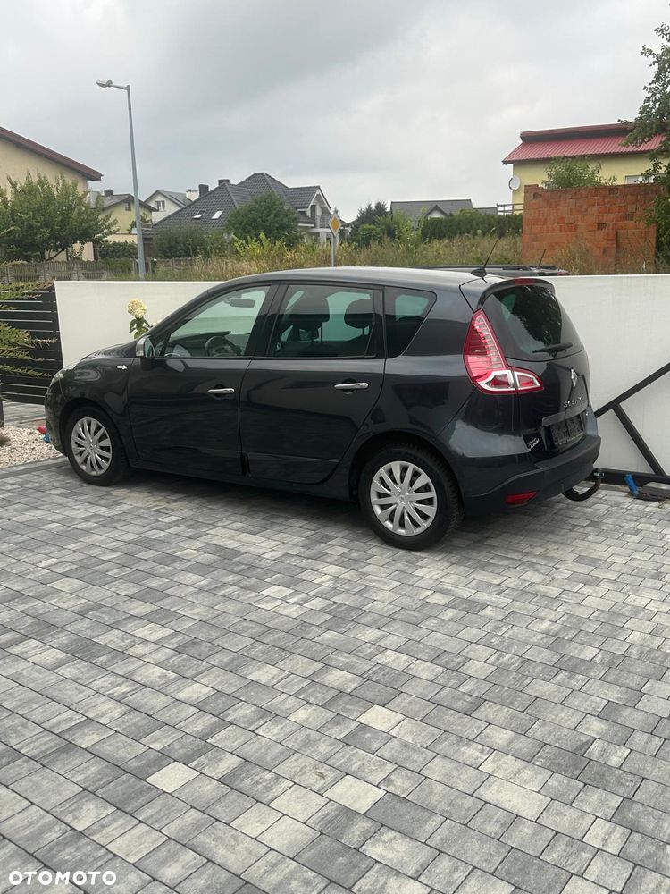 Renault Scenic - 22