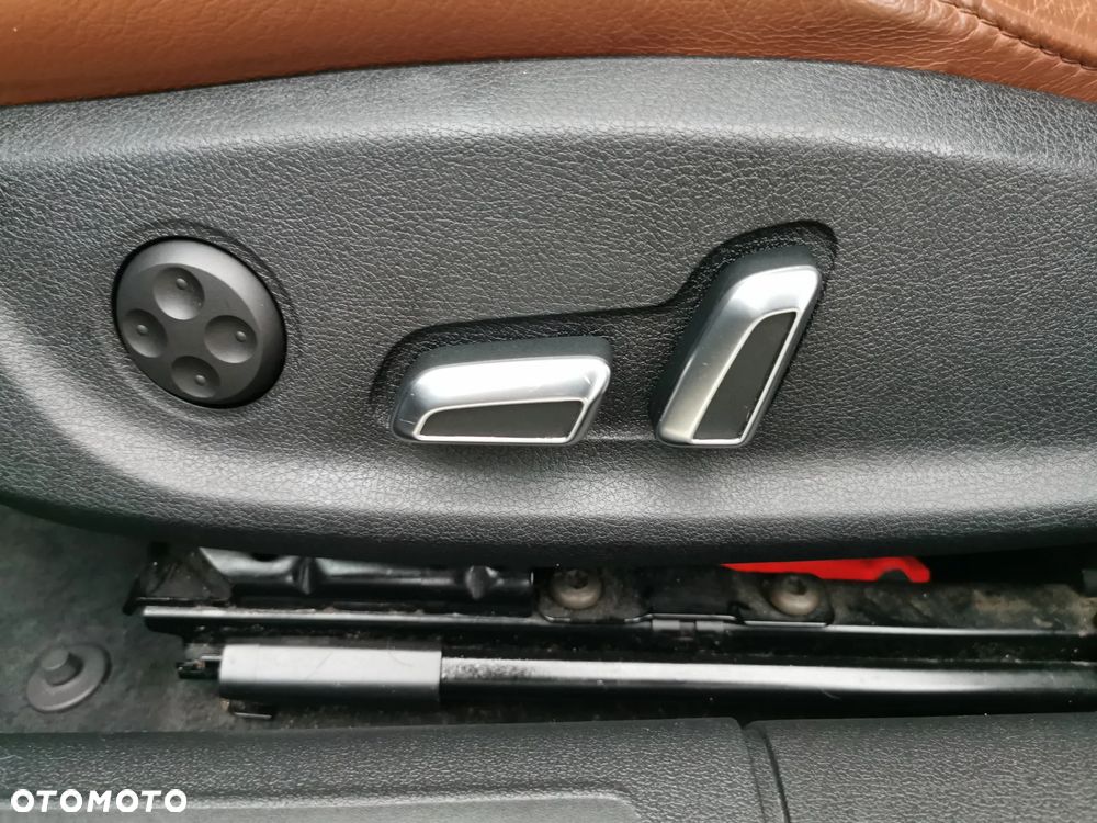 Audi A4 Avant 2.0 TDI clean diesel - 23