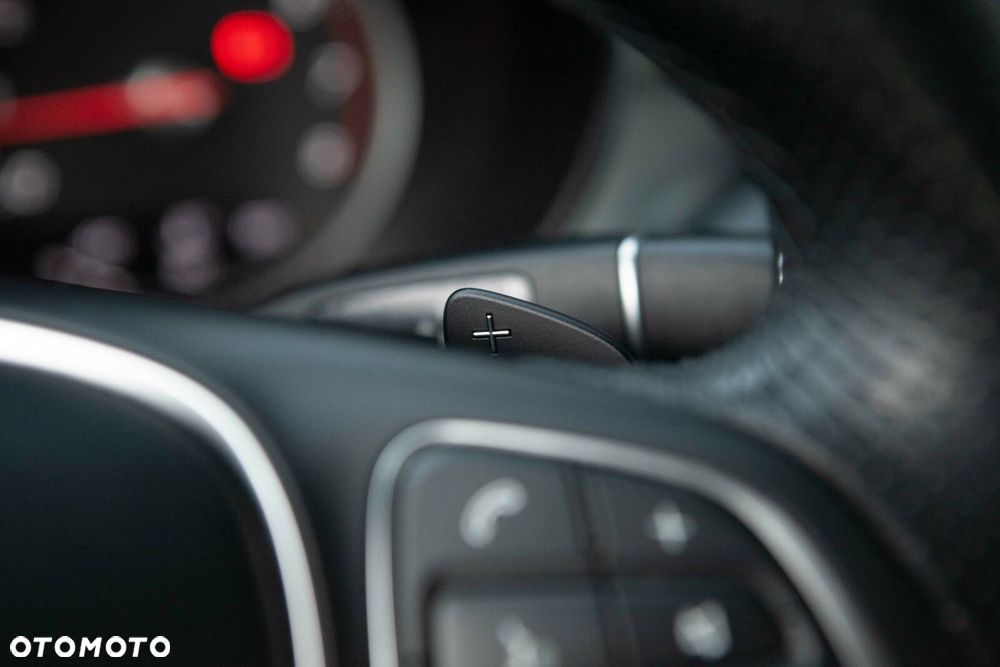 Mercedes-Benz Klasa C - 22