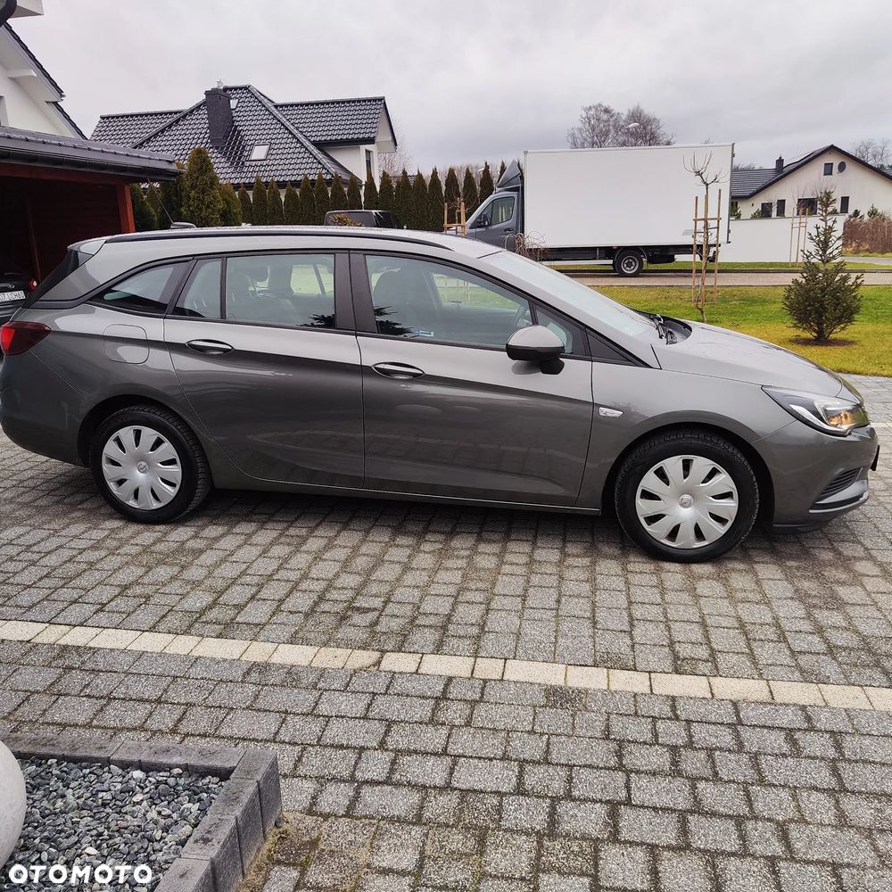 Opel Astra 1.4 Turbo Business - 4