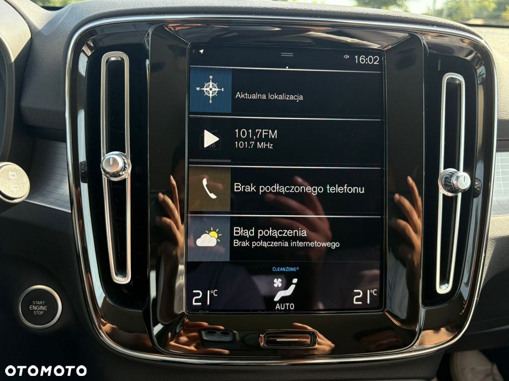 Volvo XC 40 T3 Momentum Pro - 17