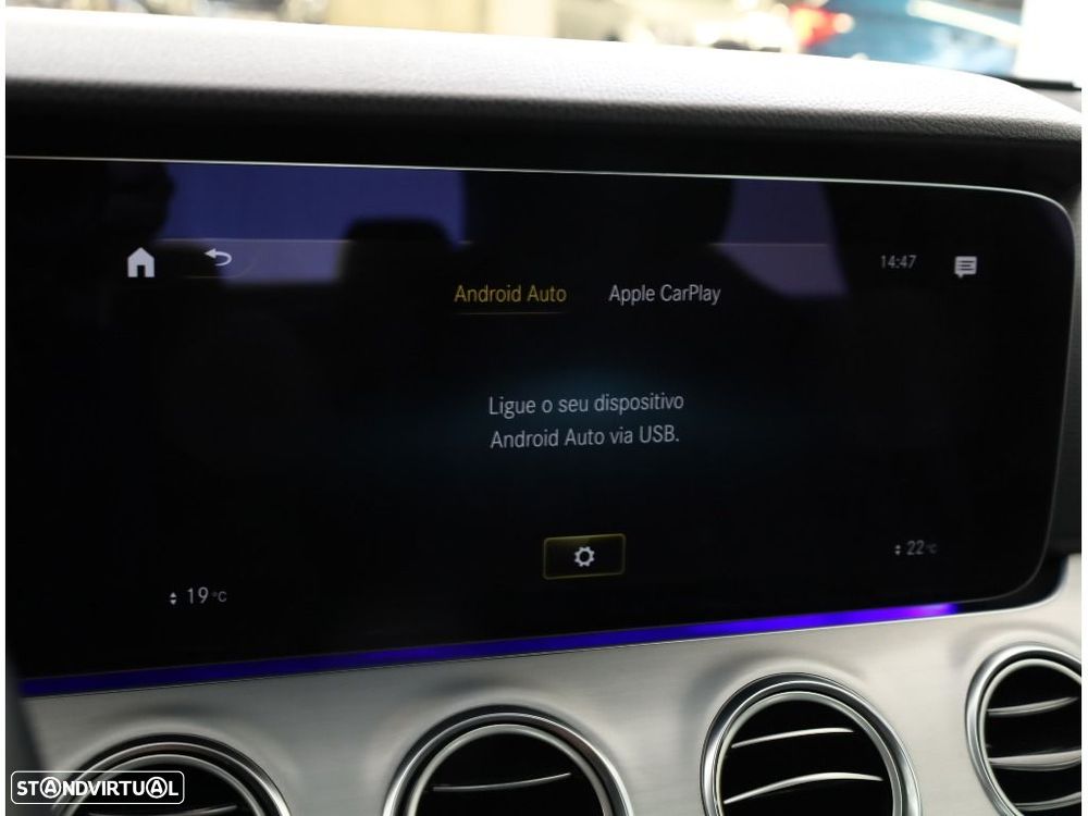 Mercedes-Benz E 220 d AMG Line - 26