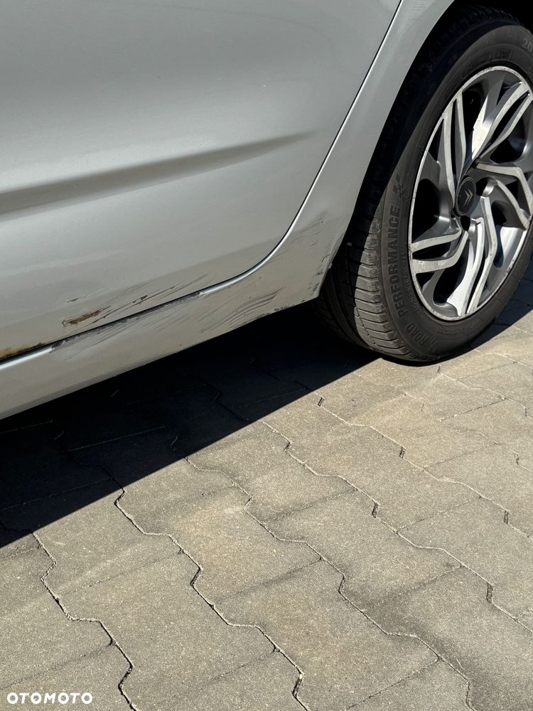 Citroën C4 1.6 HDi Exclusive - 4