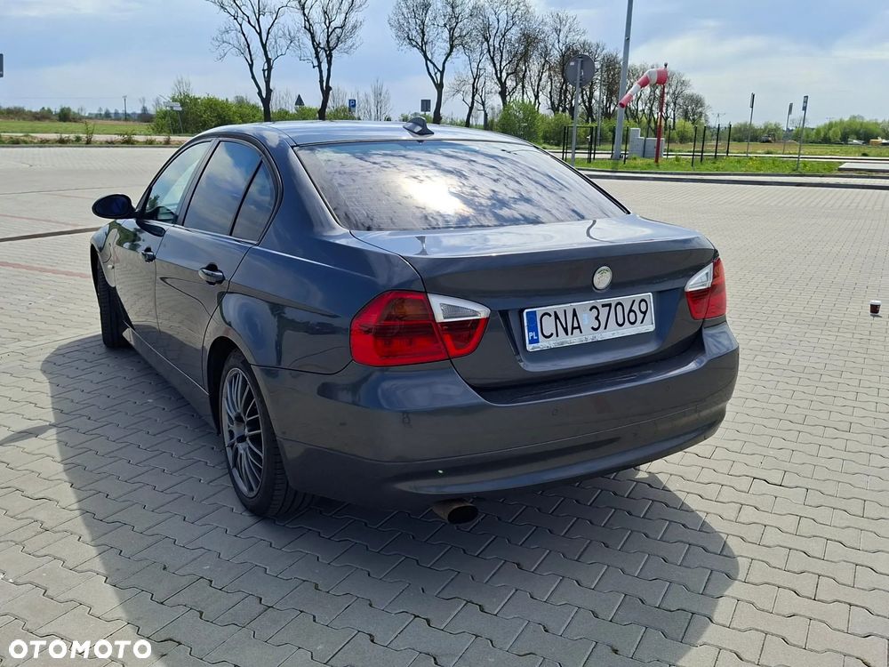 BMW Seria 3 - 10