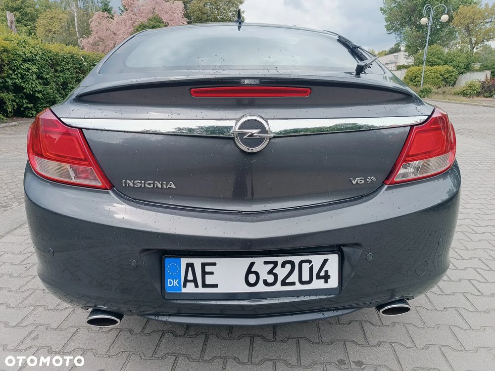Opel Insignia 2.8 Turbo 4x4 Cosmo - 4