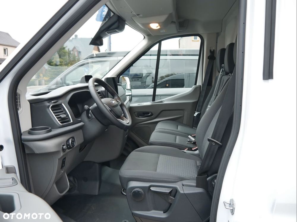 Ford Transit - 4