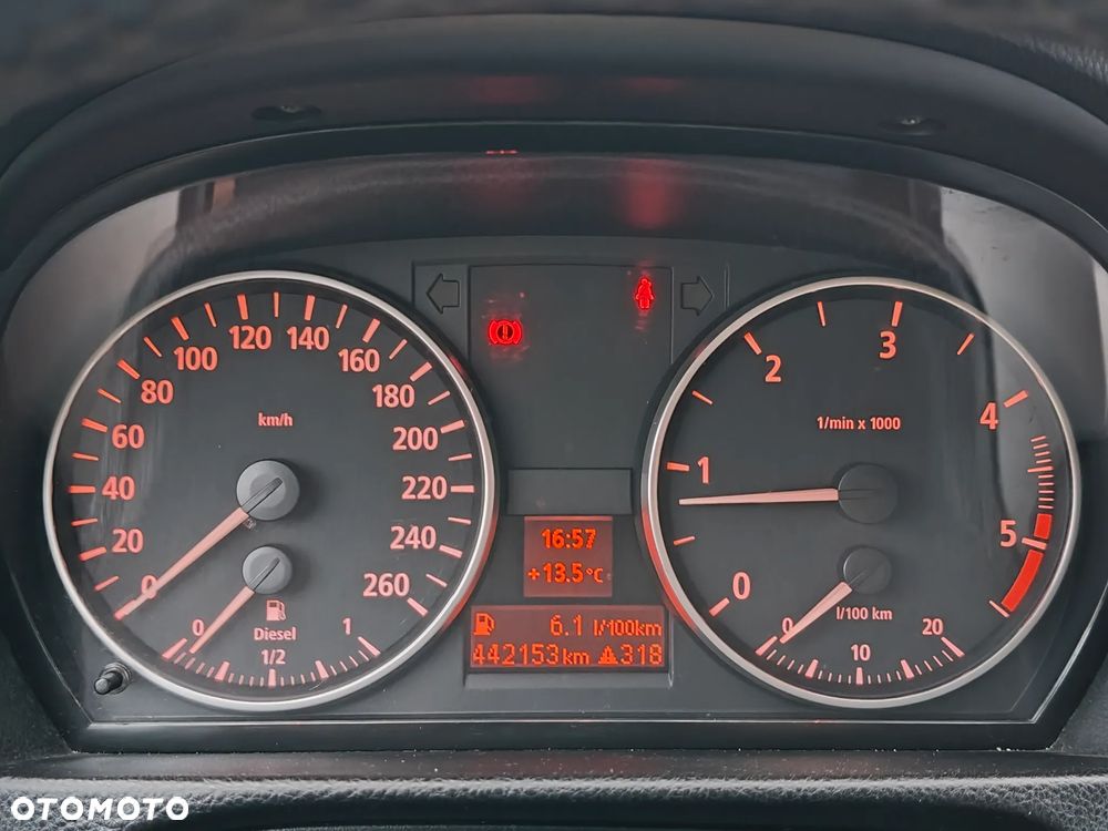 BMW Seria 3 320d DPF - 22