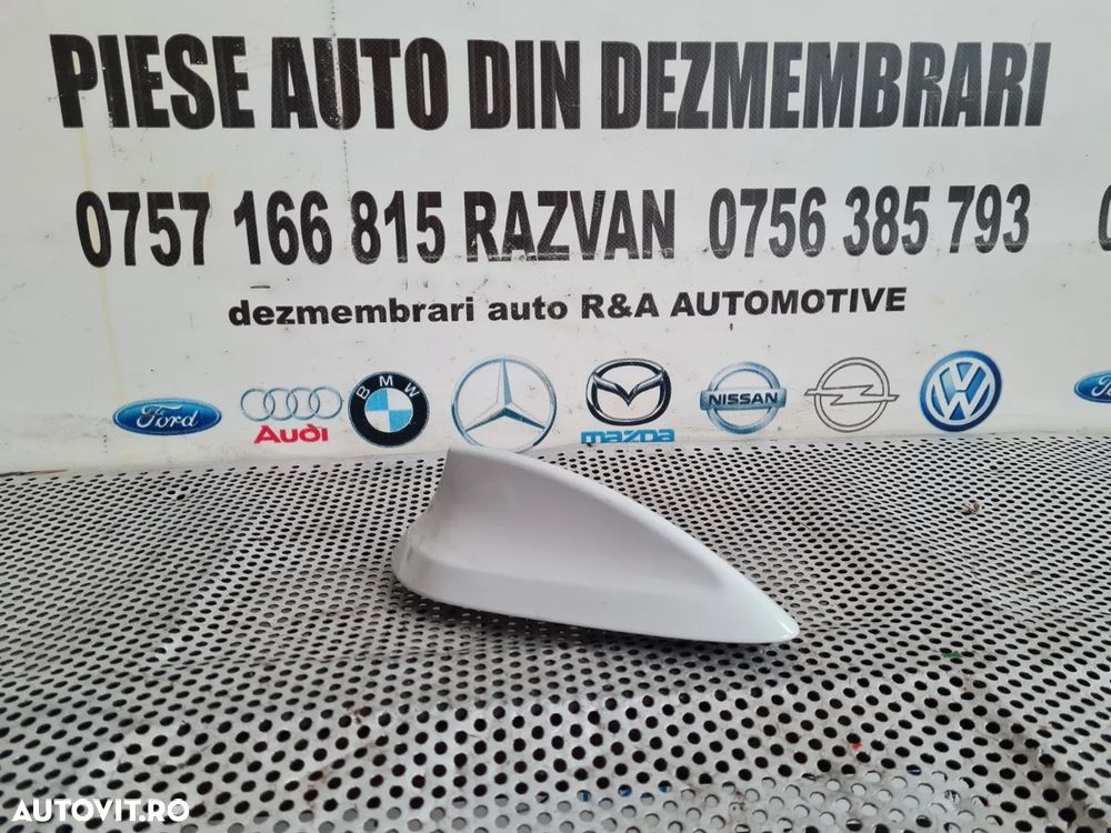 Capac Antena Bmw F20 F21 Cod  - Dezmembrari Arad - 4
