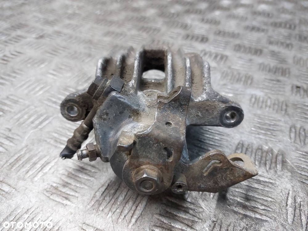 ZACISK HAMULCOWY PRAWY TYŁ GOLF IV BORA I LEON I TOLEDO II OCTAVIA I - 2