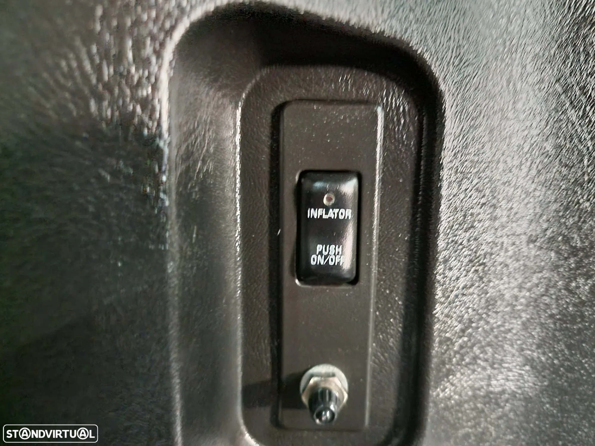 Hummer H2 6.0 luxury SUPERCHARGED - 28