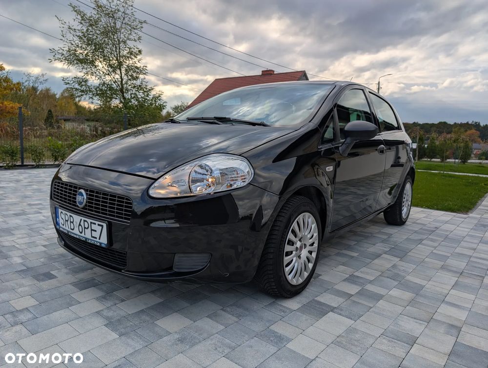 Fiat Grande Punto 1.4 8V - 26