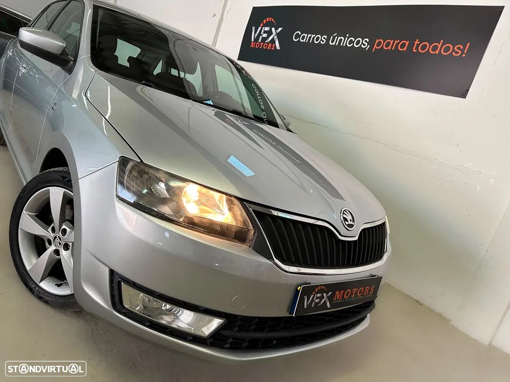 Skoda Rapid Spaceback 1.6 TDi Elegance - 32