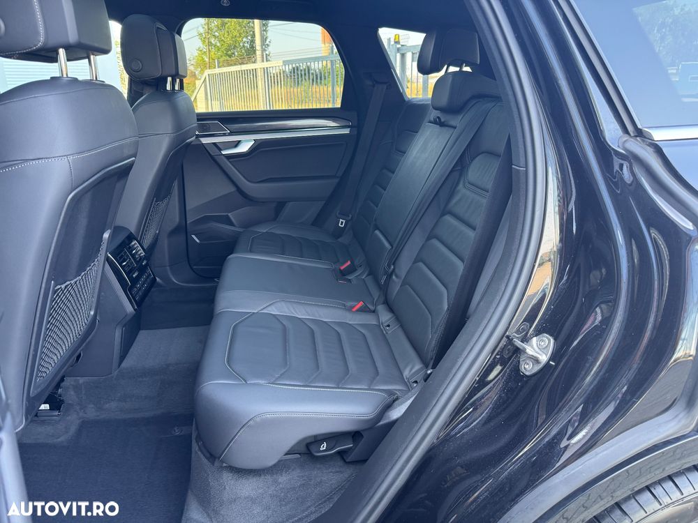 Volkswagen Touareg 3.0 V6 TDI 4Motion DPF Automatik R-Line - 20