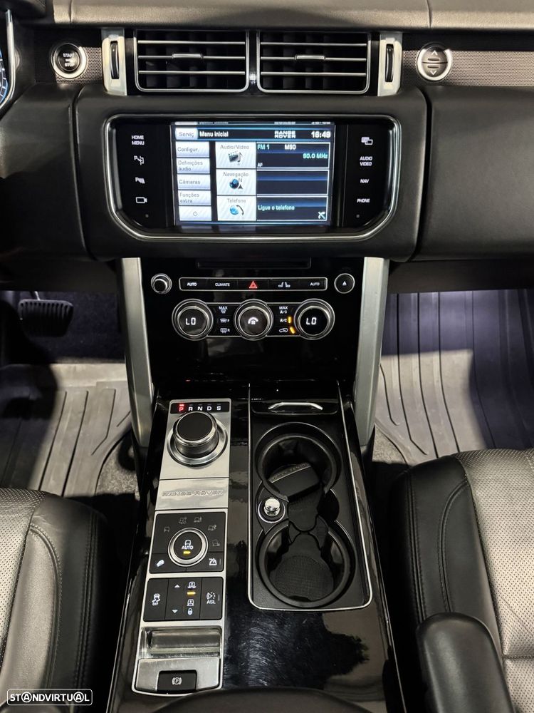 Land Rover Range Rover 4.4 SDV8 Vogue - 35