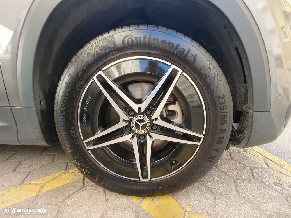 Mercedes-Benz EQB 300 4Matic AMG Line - 22