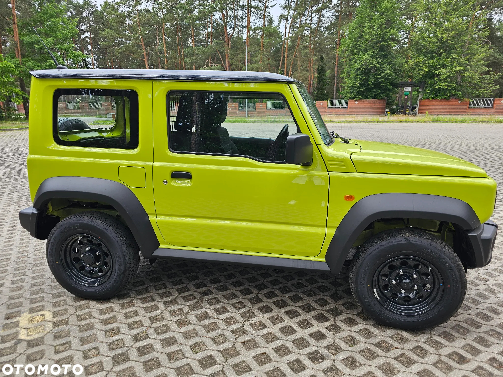 Suzuki Jimny 1.5 Pro - 12
