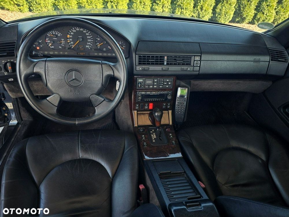 Mercedes-Benz SL - 23