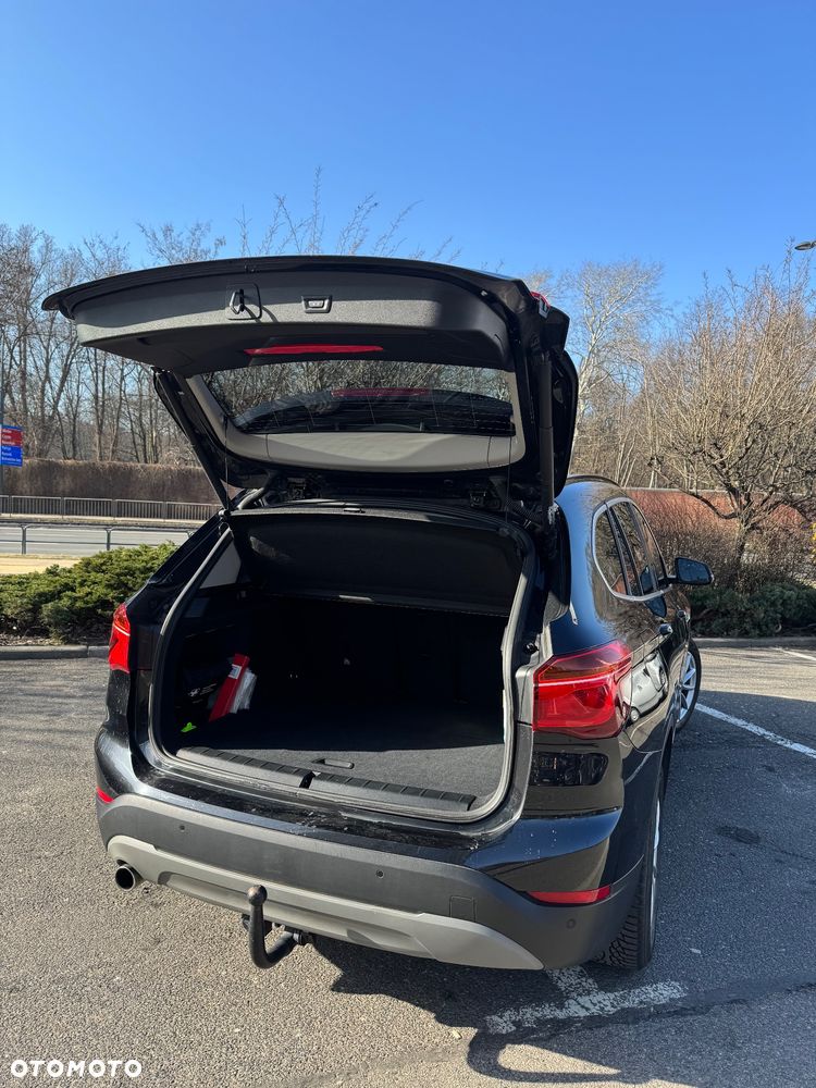 BMW X1 sDrive18i - 8